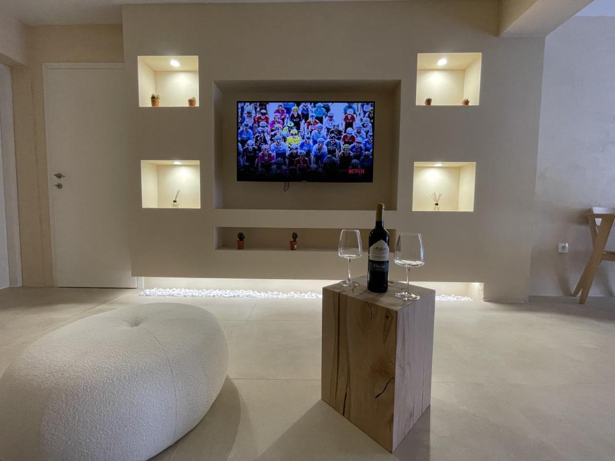 Cozy Apartment Matijas With Private Parking And Terrace Split Exterior photo